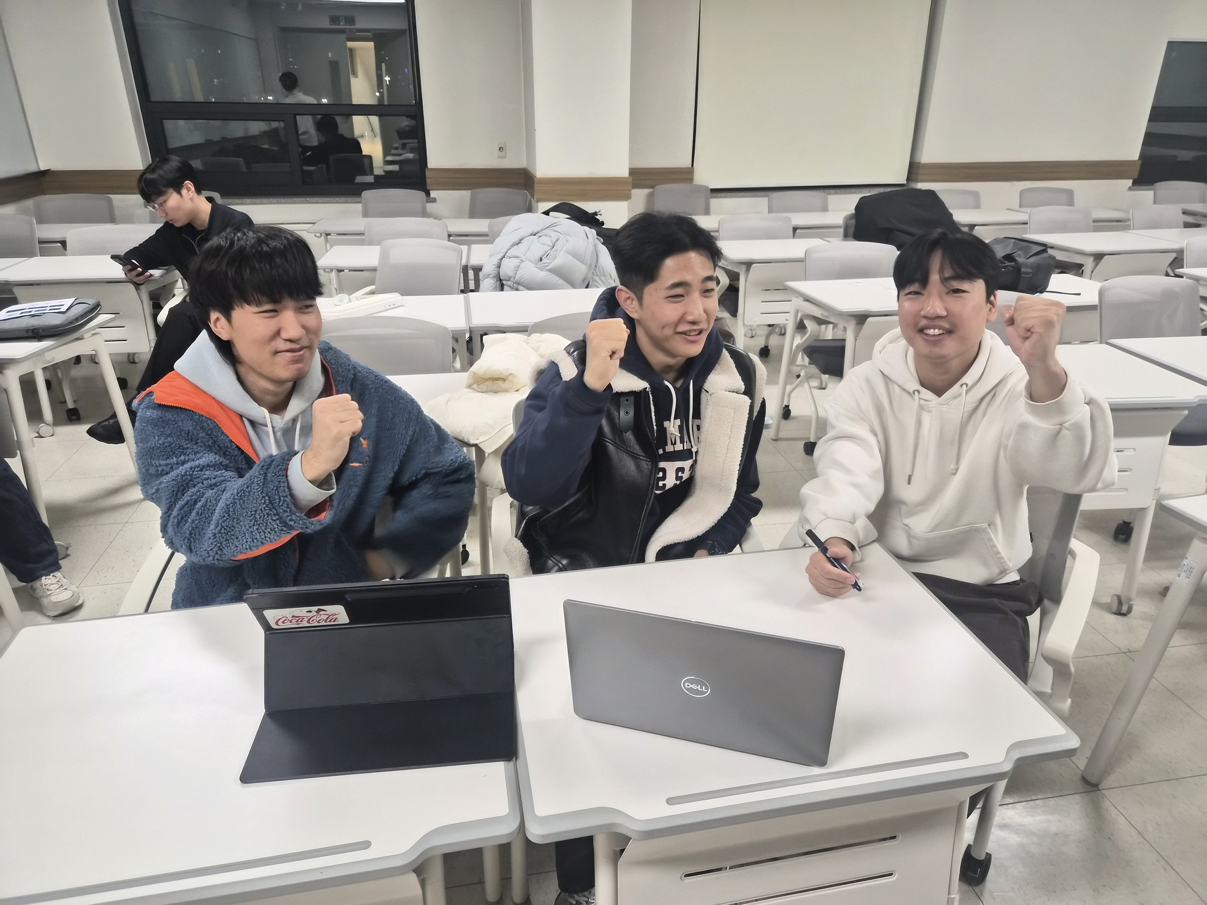 활동 사진 17